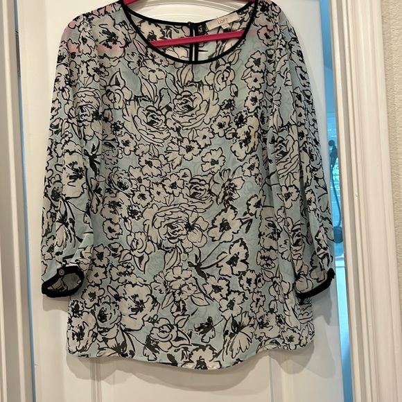 Blue & Black Floral Blouse - Picture 1 of 4